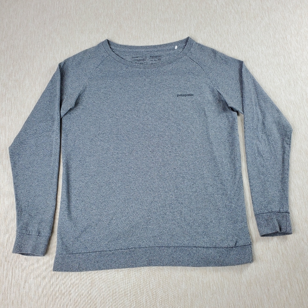 Patagonia Women’s Small Gray Long Sleeve Shirt Lightweight Outdoor Casual